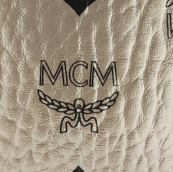 MCM Monogram - Picture 11 of 11